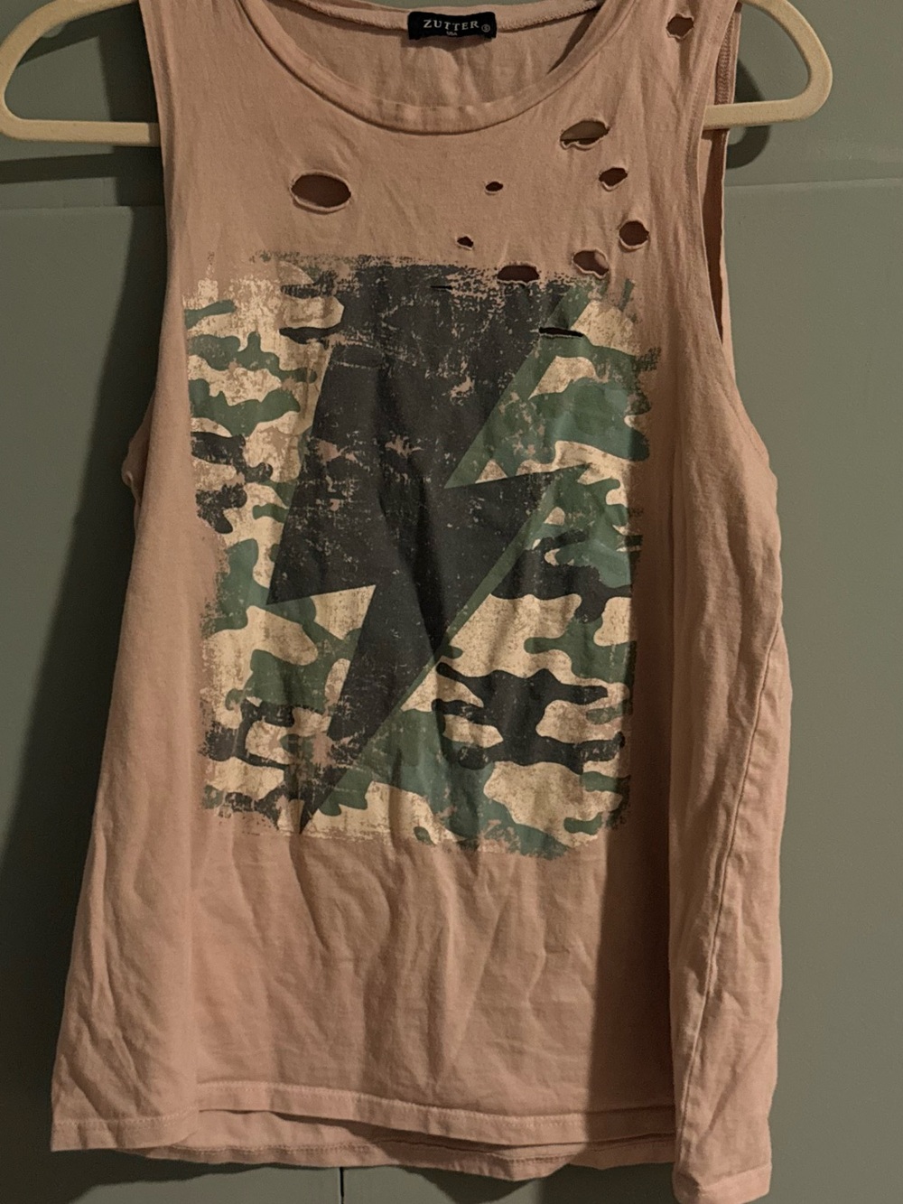 Zutter Women’s Distressed Muscle Tank